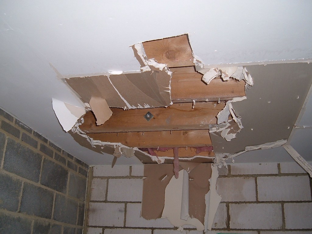 Structural materials damaged by water